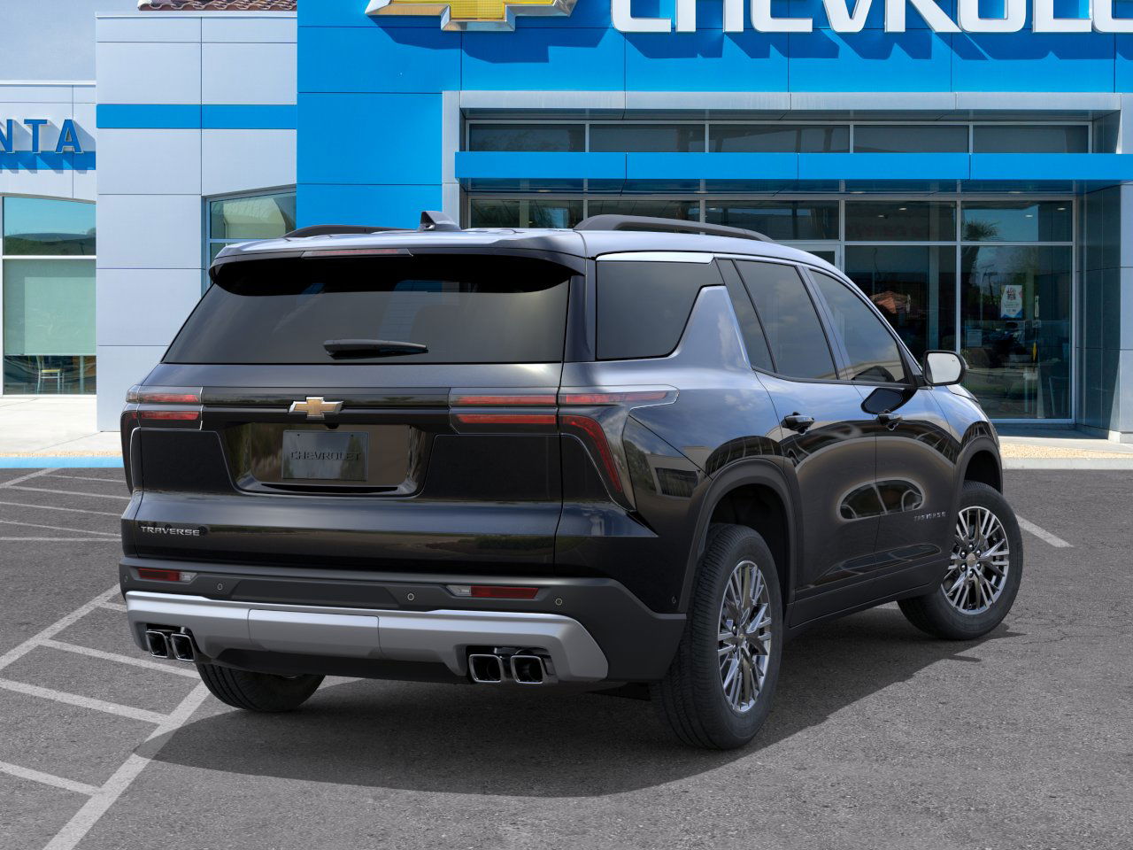 2026 Chevrolet Traverse photo 3