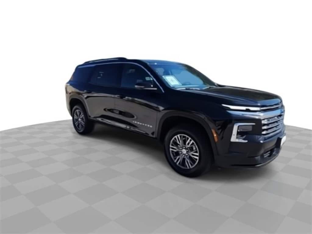 Used 2026 Chevrolet Traverse LT SUV