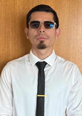 Staff member CHRISTIAN DE LA TORRE from 1217337ea172
