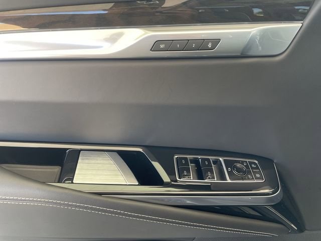 2026 Cadillac Escalade Platinum Sport - Photo 24