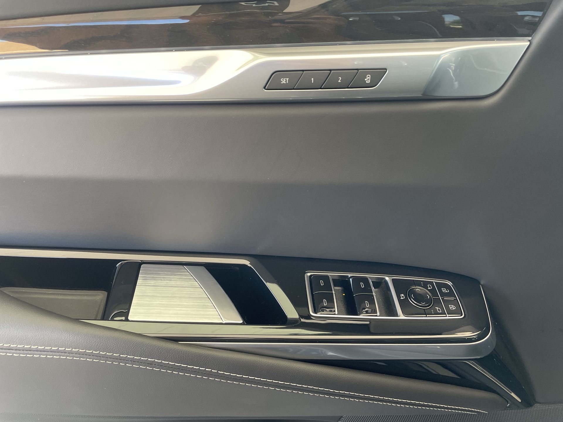 2026 Cadillac Escalade Platinum Sport - Photo 84