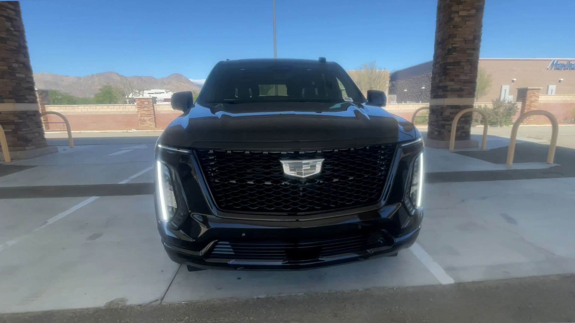2026 Cadillac Escalade Platinum Sport - Photo 62