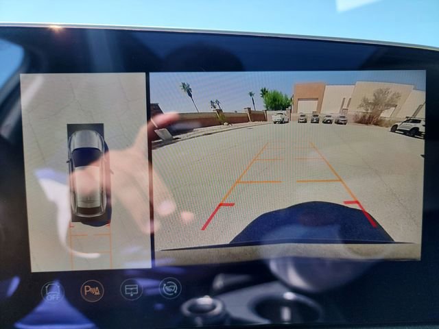 2025 Cadillac OPTIQ Luxury 1 - Photo 15