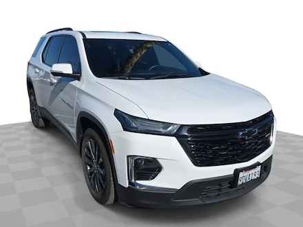 2023 Chevrolet Traverse RS SUV
