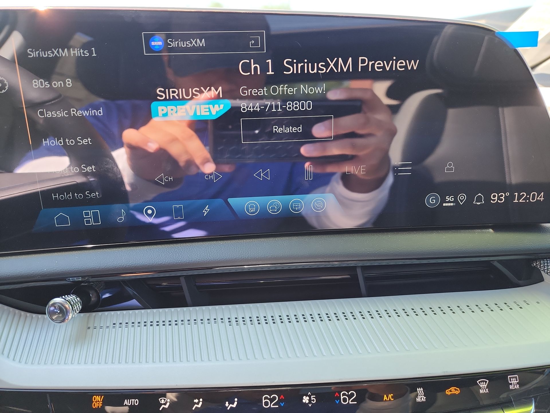 2025 Cadillac OPTIQ Luxury 1 - Photo 69