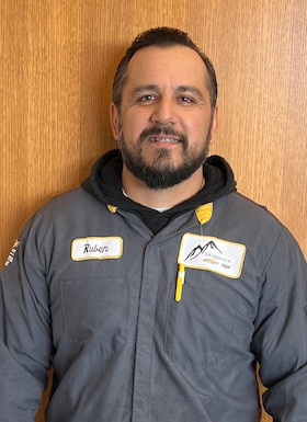 Staff member RUBEN ELIFONZO from 7139efb80d73