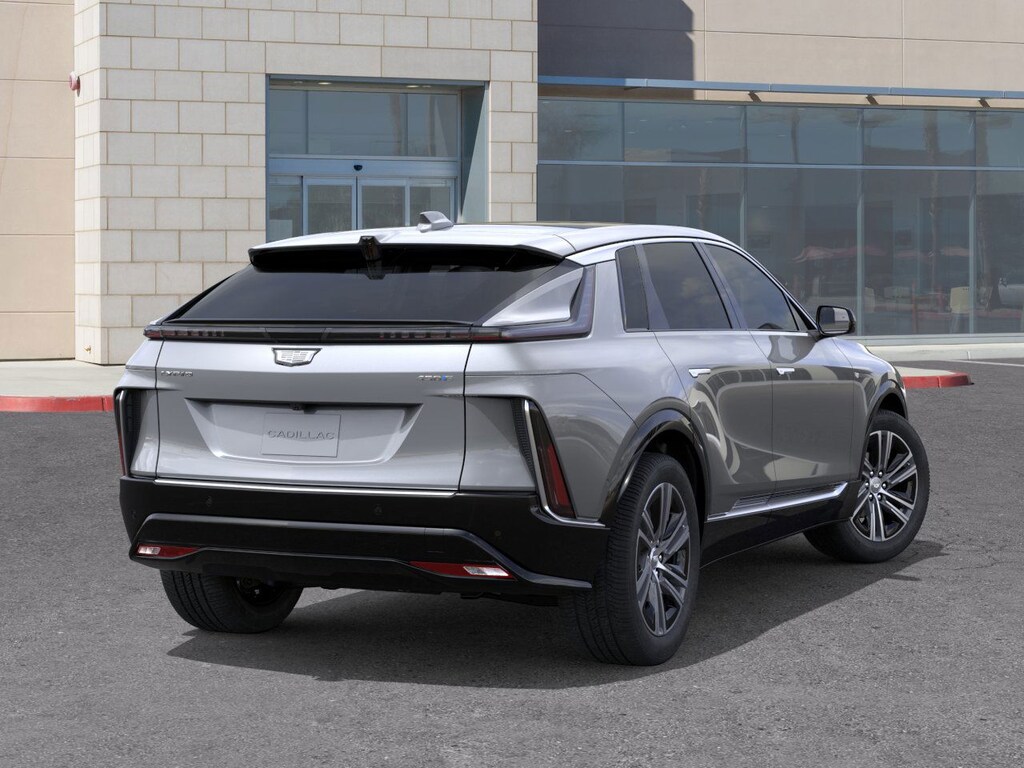 New 2026 CADILLAC LYRIQ Luxury SUV