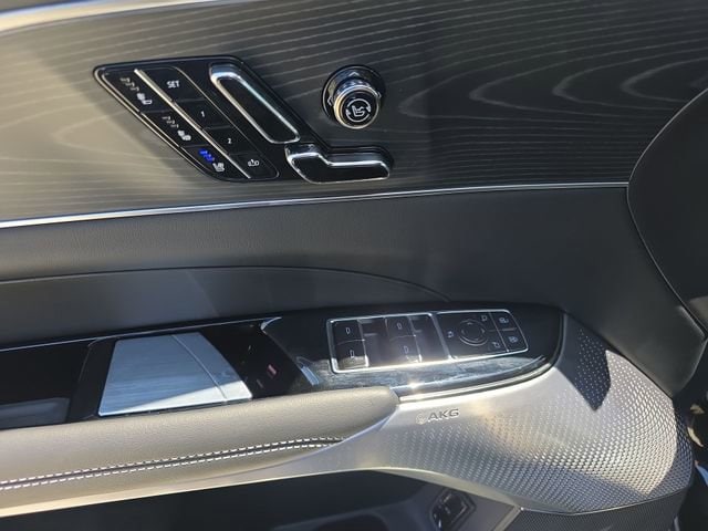 2026 Cadillac LYRIQ V - Photo 23