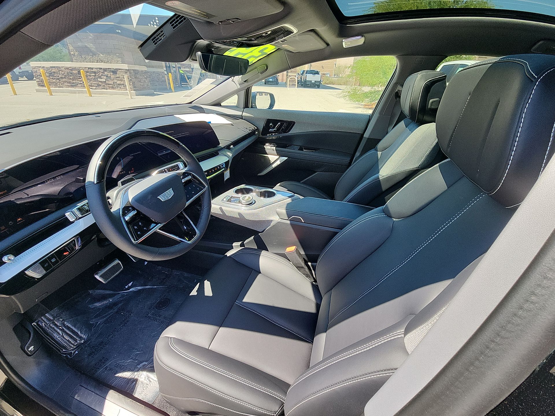 2025 Cadillac OPTIQ Luxury 1 - Photo 66