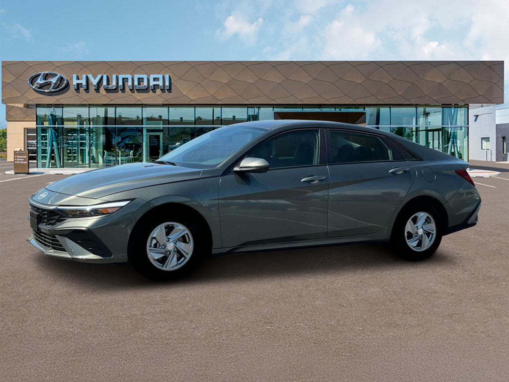Certified 2025 Hyundai Elantra SE SE IVT