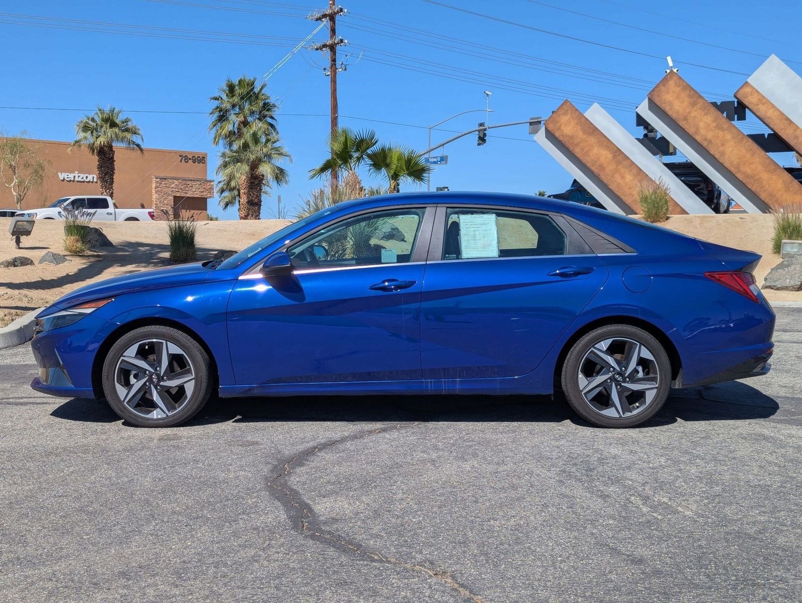 Used 2023 Hyundai Elantra Limited with VIN KMHLN4AJXPU091533 for sale in La Quinta, CA