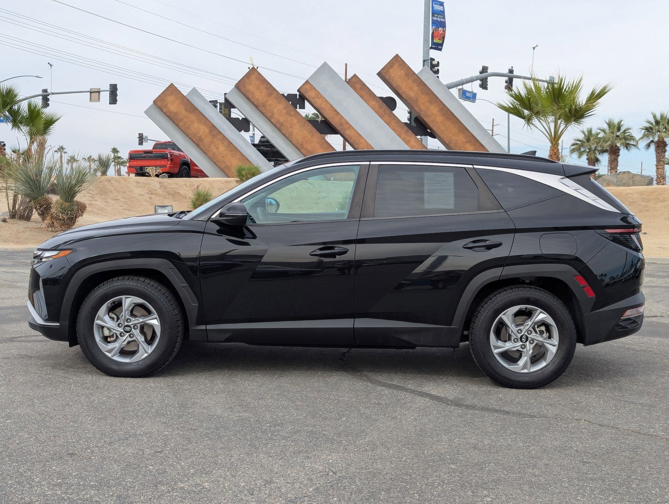 Used 2022 Hyundai Tucson SEL with VIN 5NMJB3AE7NH002300 for sale in La Quinta, CA