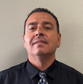 Staff member Luis Medina from ID_abc584