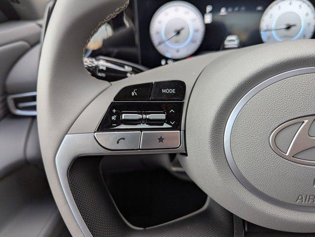 2025 Hyundai Elantra SEL - Photo 14