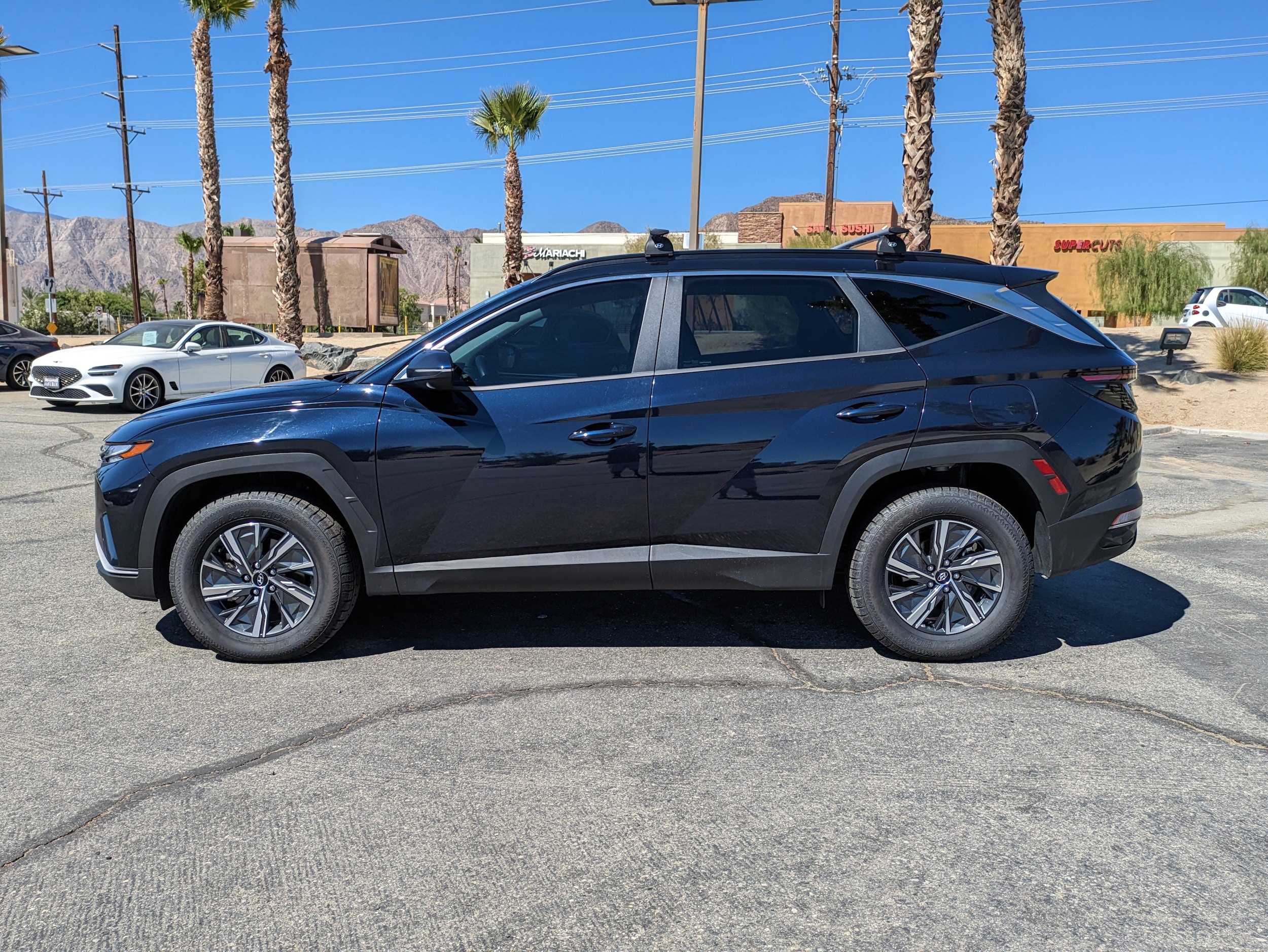 Used 2022 Hyundai Tucson Blue with VIN KM8JBCA1XNU011994 for sale in La Quinta, CA