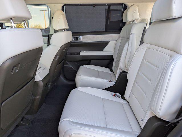 2025 Hyundai Santa Fe Calligraphy - Photo 23