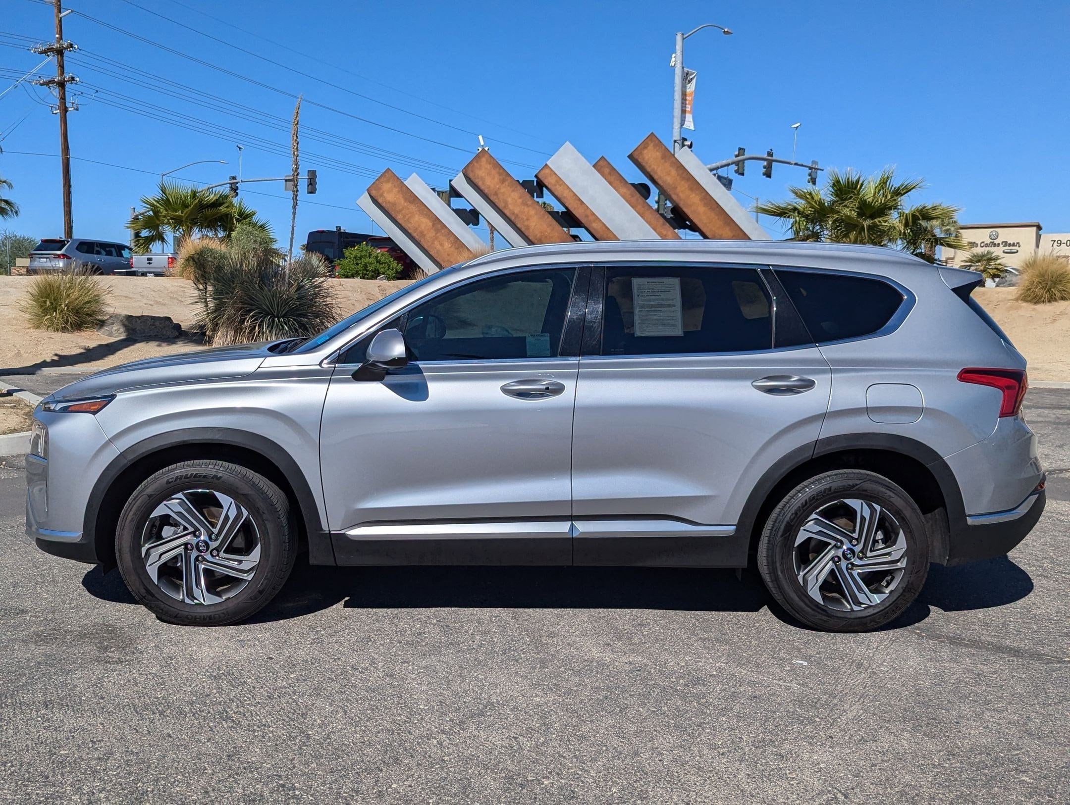 Used 2022 Hyundai Santa Fe SEL with VIN 5NMS24AJ1NH433027 for sale in La Quinta, CA
