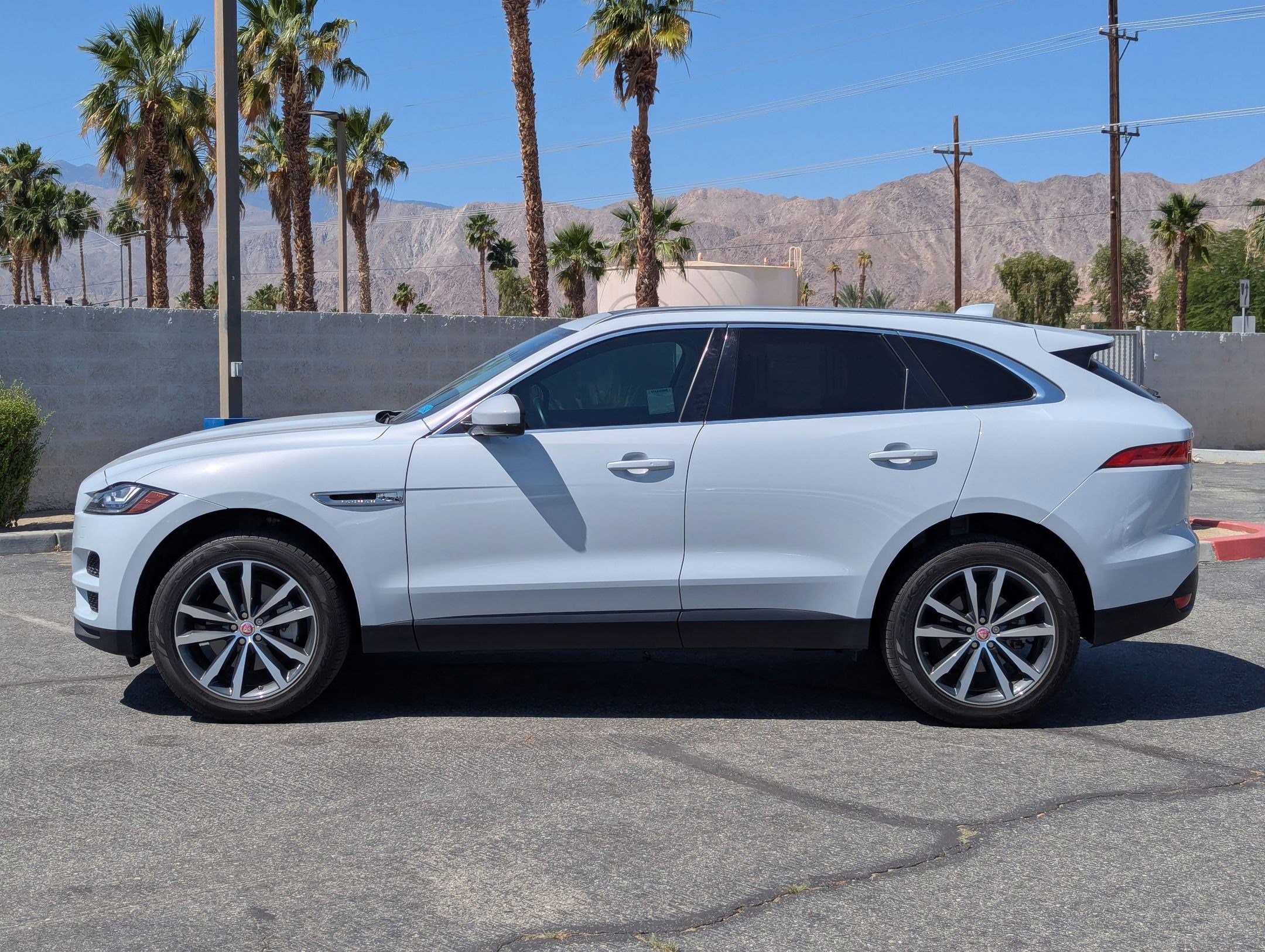 Used 2018 Jaguar F-PACE Prestige with VIN SADCK2EV3JA271108 for sale in La Quinta, CA