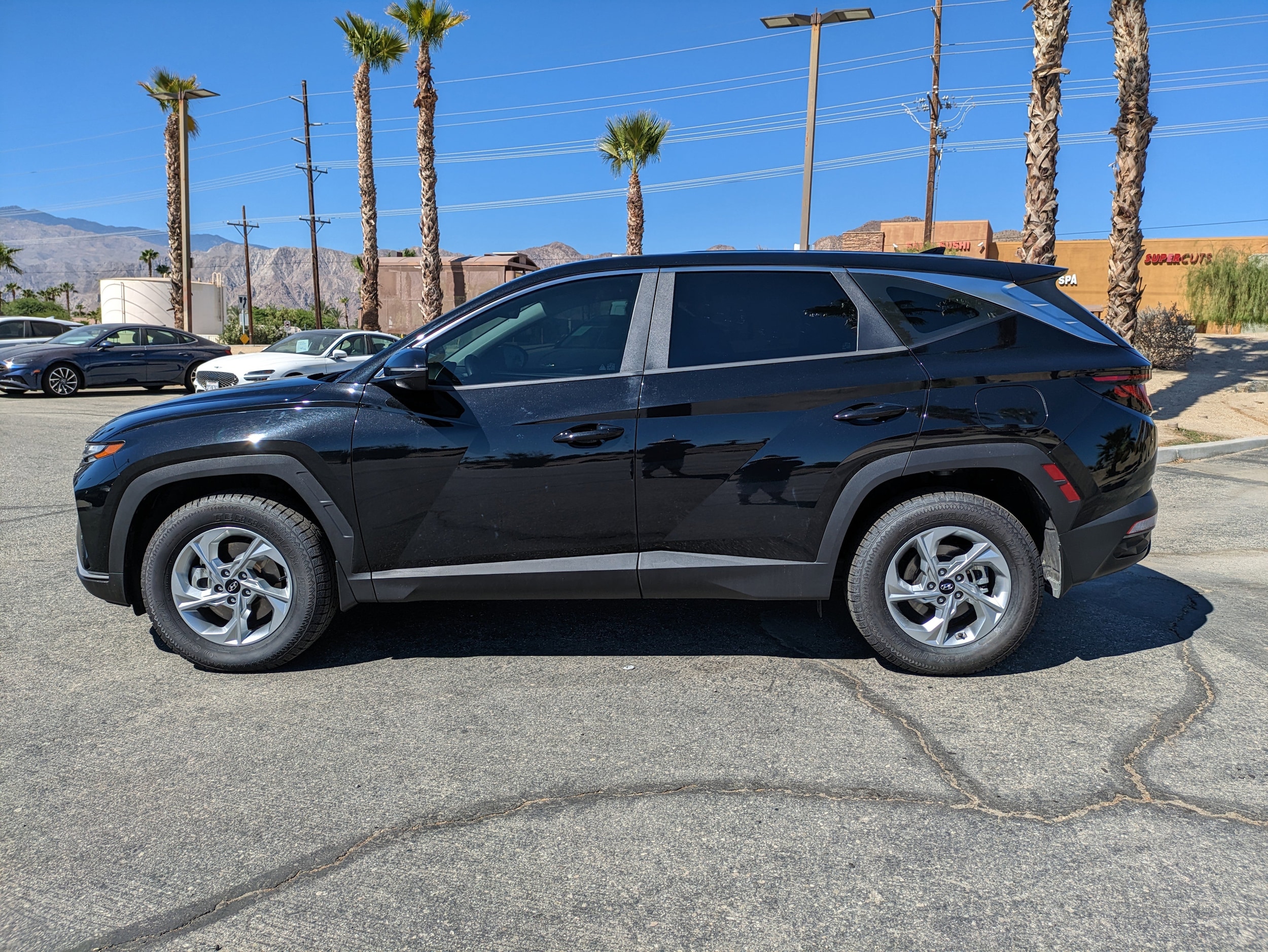 Used 2022 Hyundai Tucson SE with VIN 5NMJACAEXNH087278 for sale in La Quinta, CA