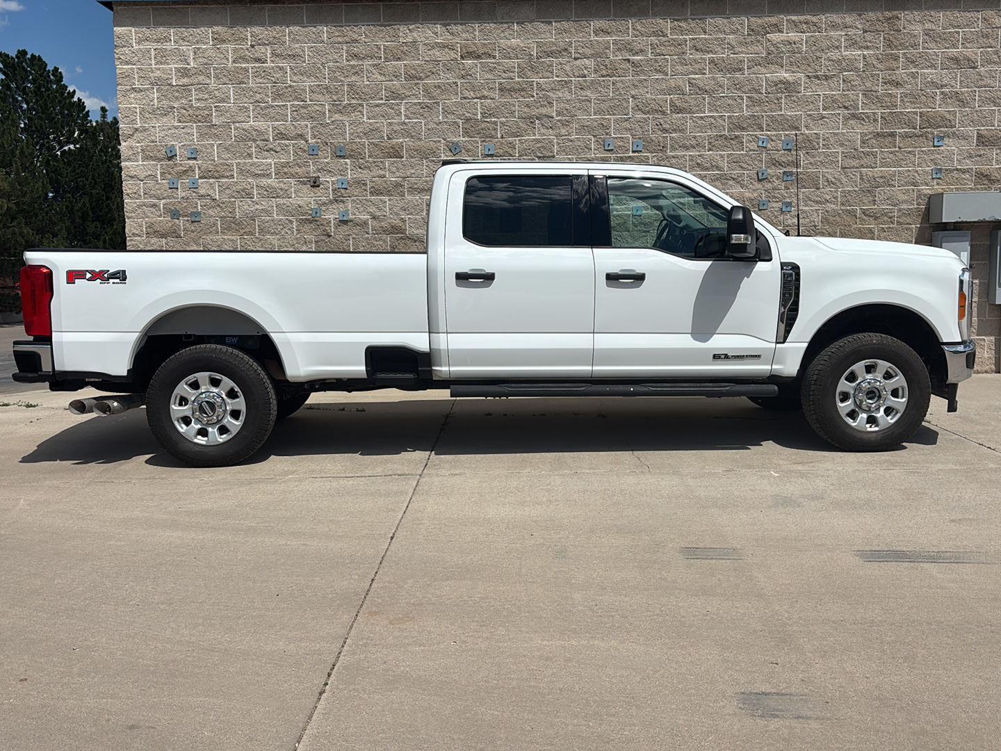 Used 2023 Ford F-250 Super Duty XLT with VIN 1FT7W2BTXPED48885 for sale in Wheatland, WY