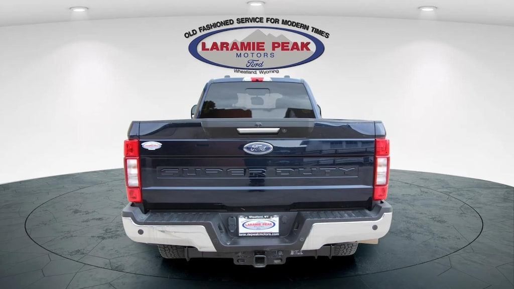 Used 2022 Ford Super Duty F-250 SRW Lariat Truck