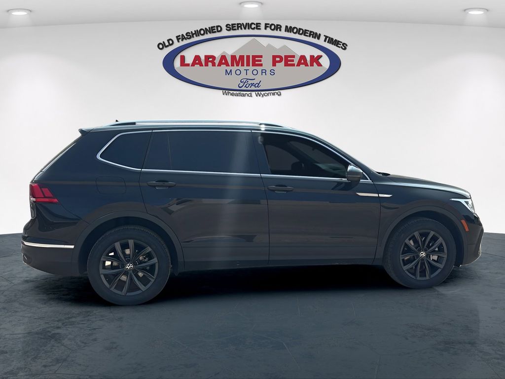 Used 2022 Volkswagen Tiguan SE with VIN 3VV2B7AX1NM028063 for sale in Wheatland, WY