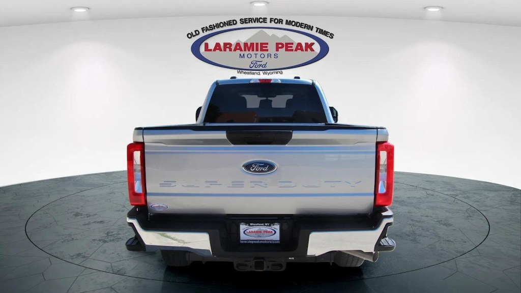Used 2024 Ford Super Duty F-250 SRW XLT Truck