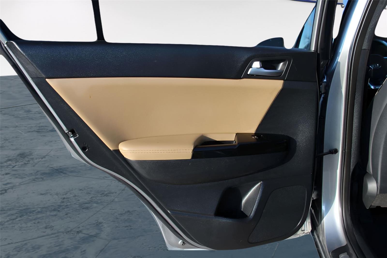 2020 Kia Sportage SX - Photo 24