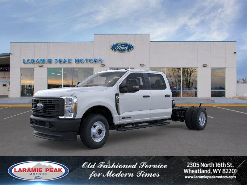 2026 Ford F-350 Super Duty Chassis Cab
