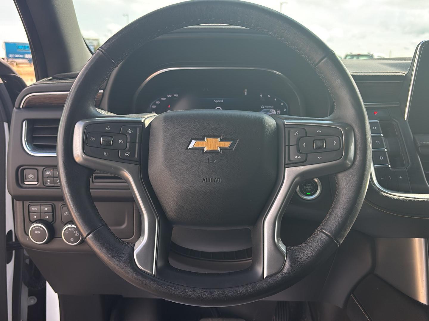 Used 2022 Chevrolet Suburban Premier with VIN 1GNSKFKD9NR239031 for sale in Wheatland, WY