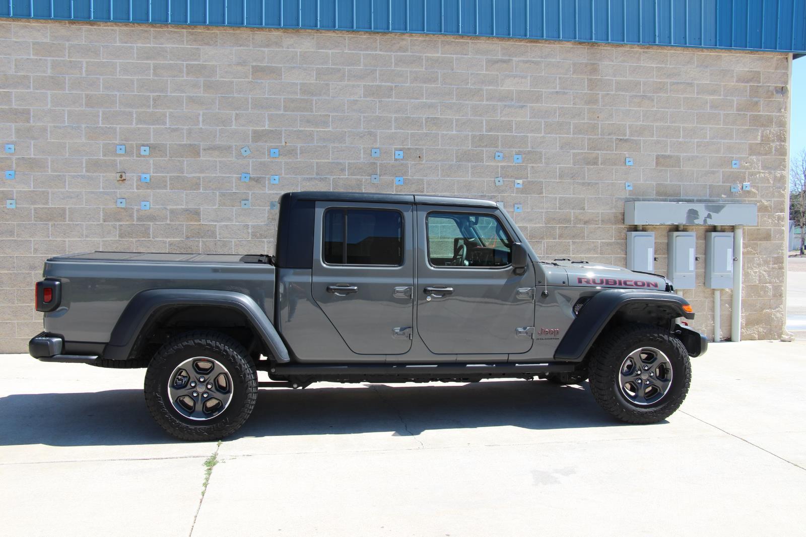 Used 2023 Jeep Gladiator Rubicon with VIN 1C6JJTBG5PL548489 for sale in Wheatland, WY