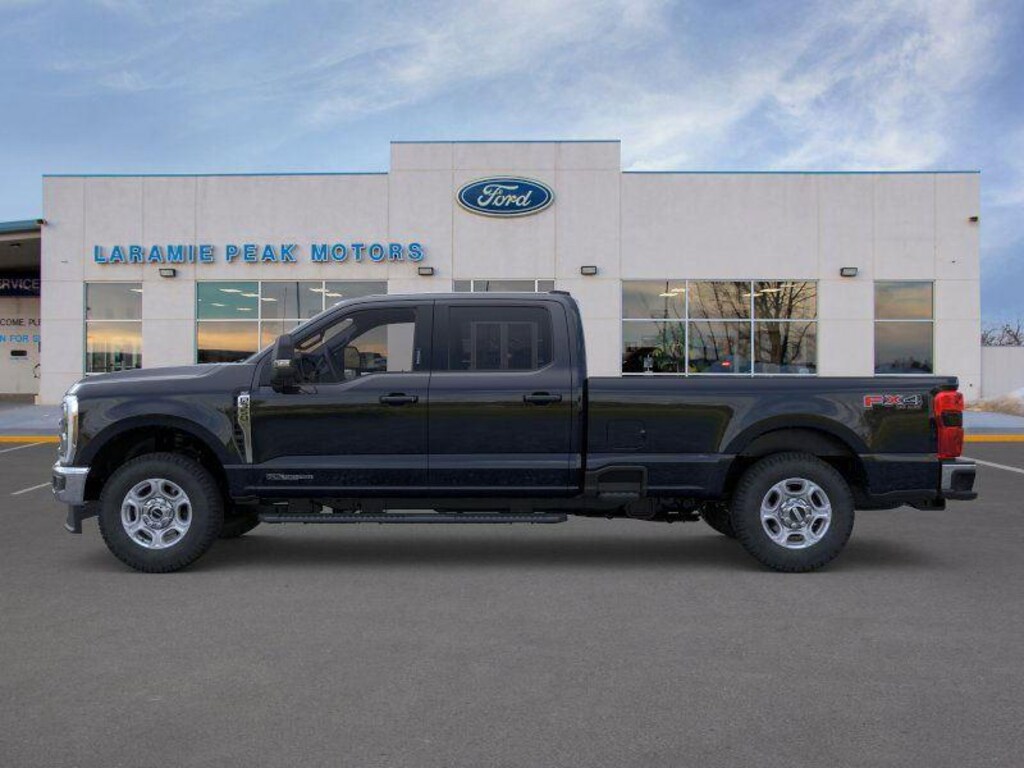 New 2026 Ford Super Duty F-350 SRW 4x4 XLT Truck