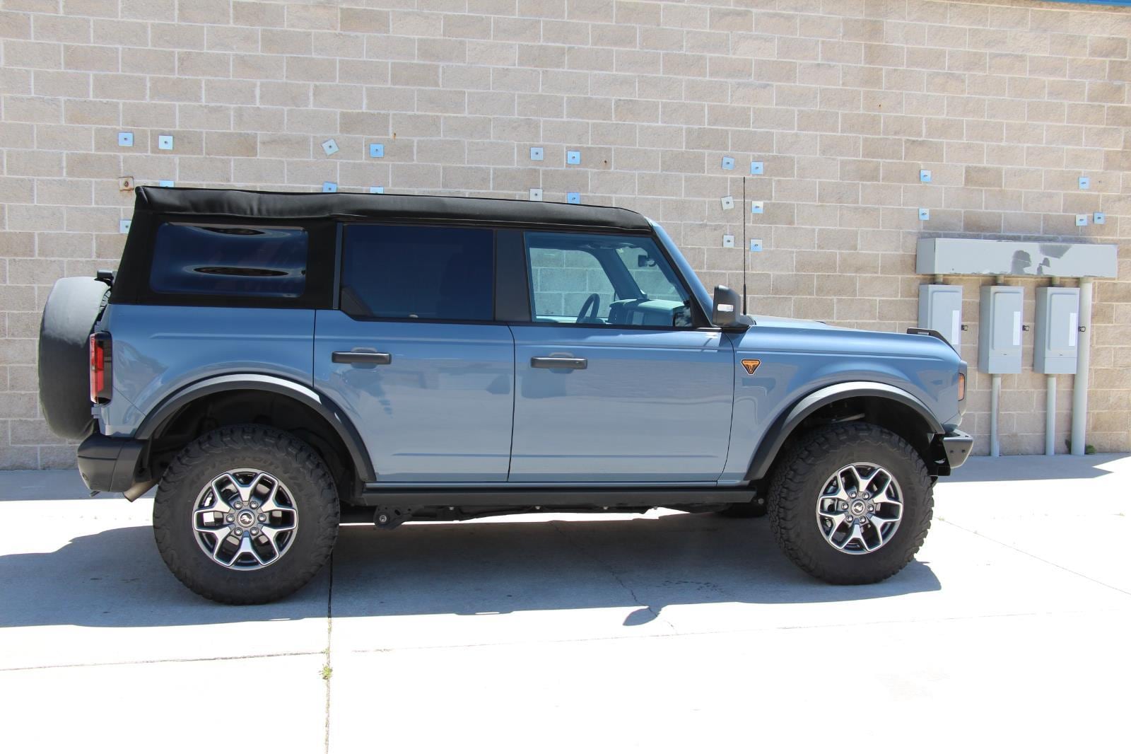 Used 2023 Ford Bronco 4-Door Badlands with VIN 1FMEE5DP2PLB64575 for sale in Wheatland, WY