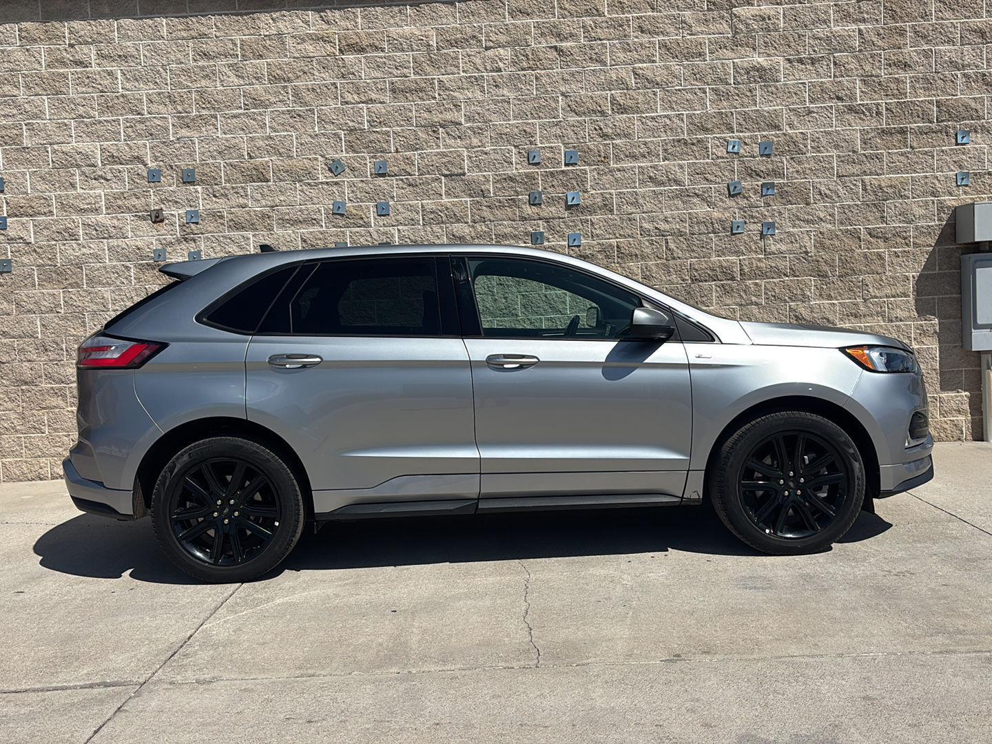 Used 2024 Ford Edge ST-Line with VIN 2FMPK4J98RBA51184 for sale in Wheatland, WY