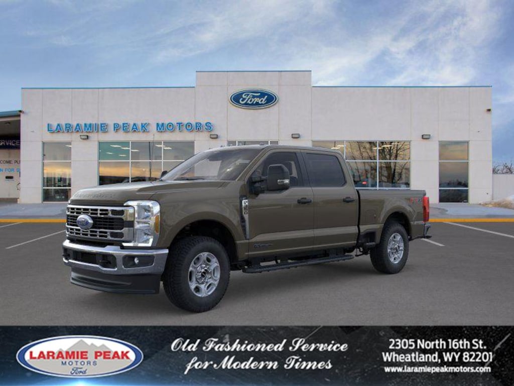 New 2026 Ford Super Duty F-350 SRW 4x4 XLT Truck