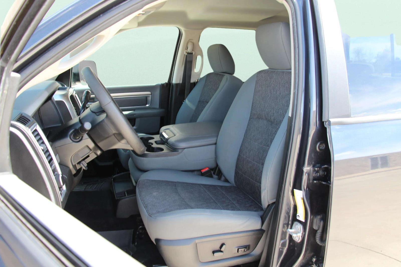 2018 RAM Ram 3500 Pickup SLT - Photo 16