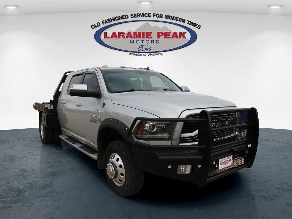 2018 RAM 3500 Laramie Limited's photo