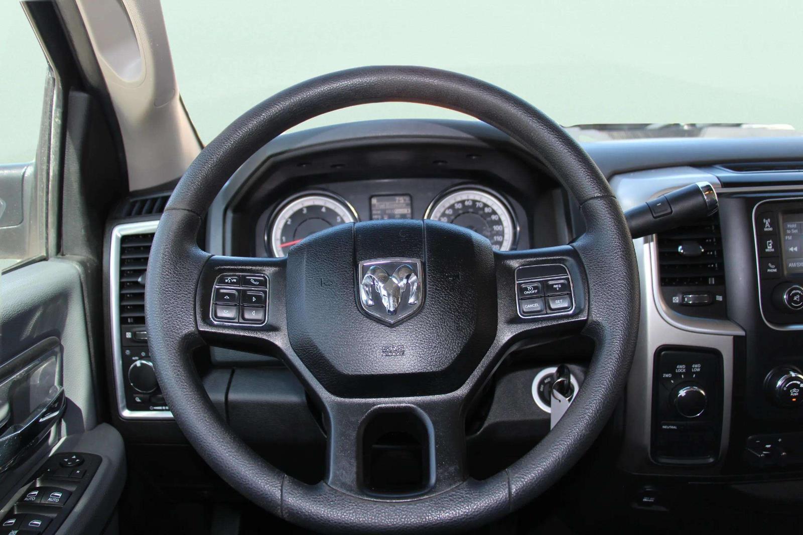 2018 RAM Ram 3500 Pickup SLT - Photo 17