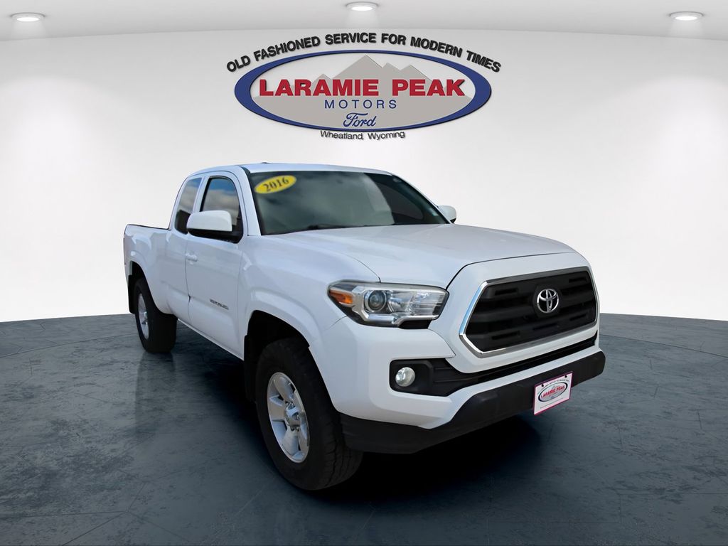 2016 Toyota Tacoma SR5