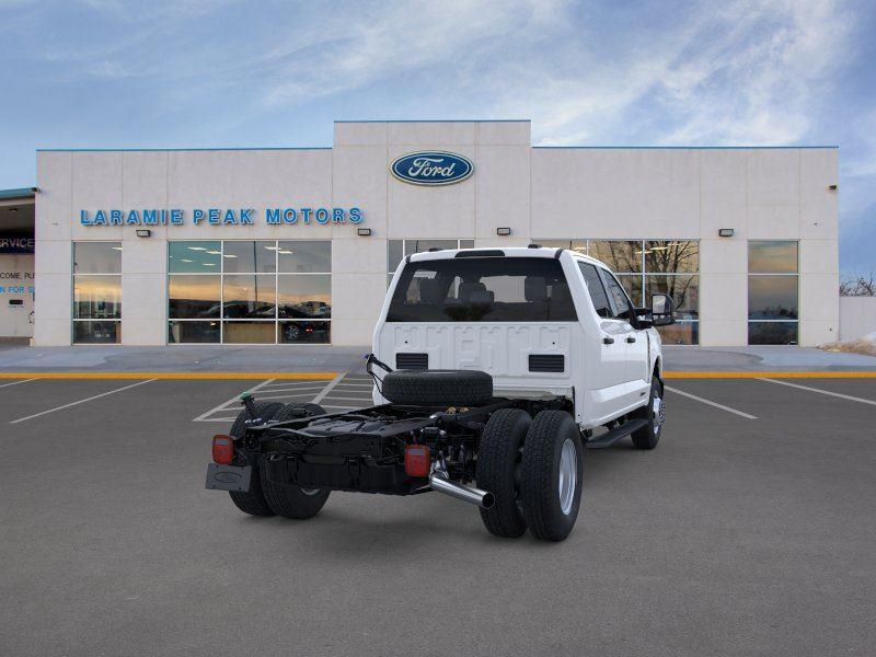 2026 Ford F-350 Super Duty Chassis Cab XL - Photo 9