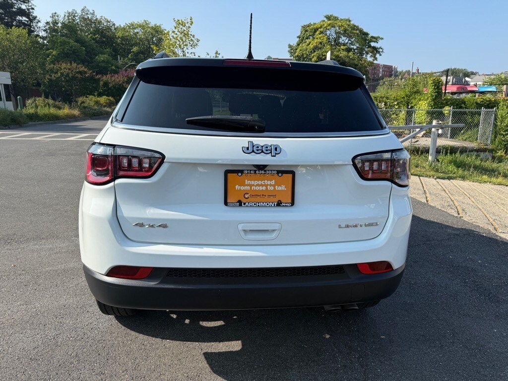 2022 Jeep Compass Limited photo 4