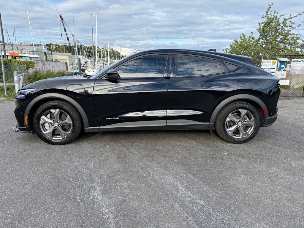 2023 Ford Mustang Mach-E Select photo 3