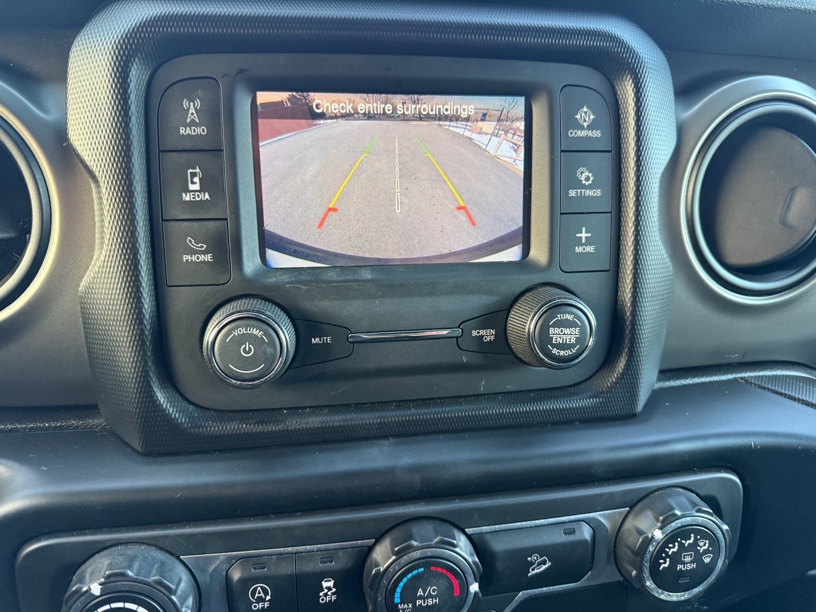 2019 Jeep Wrangler Unlimited Sport S - Photo 18