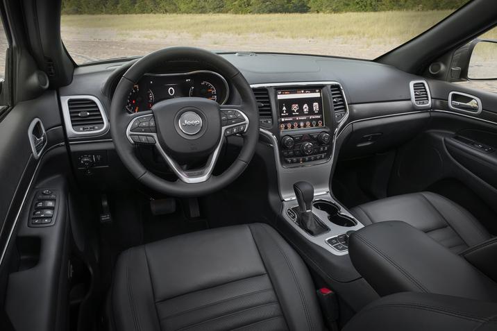 2018 Jeep Grand Cherokee Interior Sterling Edition.jpg