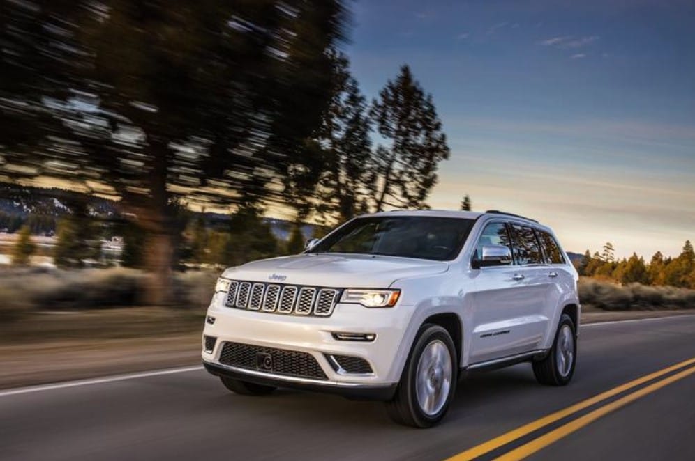 2019 Jeep Grand Cherokee Front White Exterior 2019 Jeep Grand Cherokee Front White Exterior