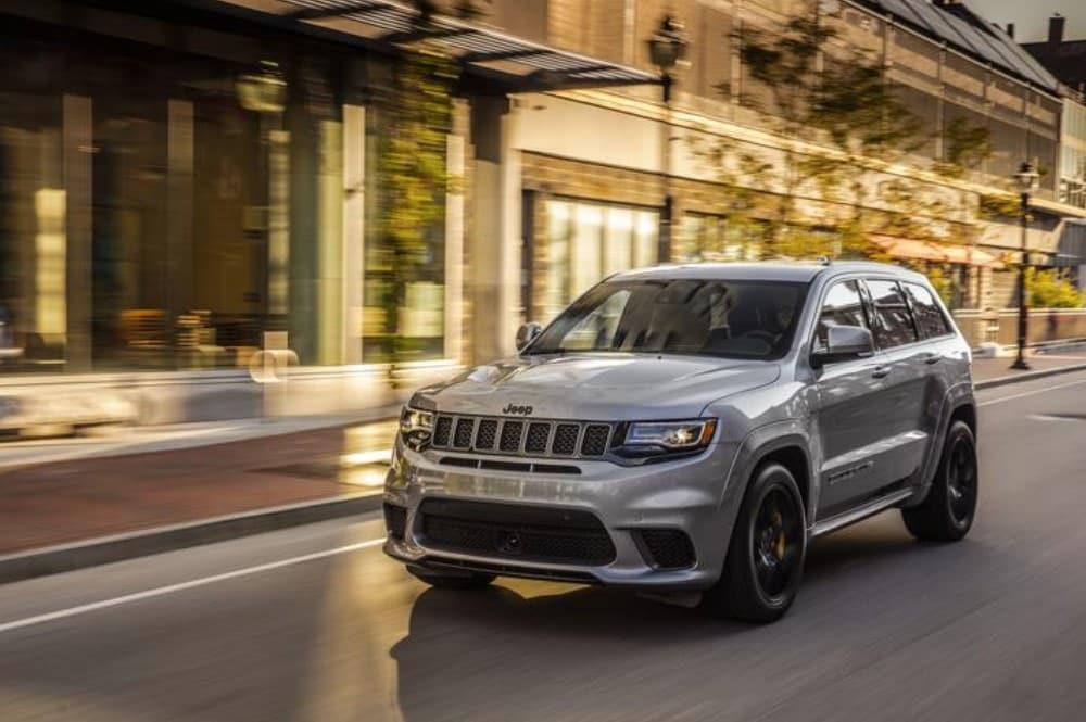 2019 Jeep Grand Cherokee Dark Gray Front Exterior 2019 Jeep Grand Cherokee Dark Gray Front Exterior