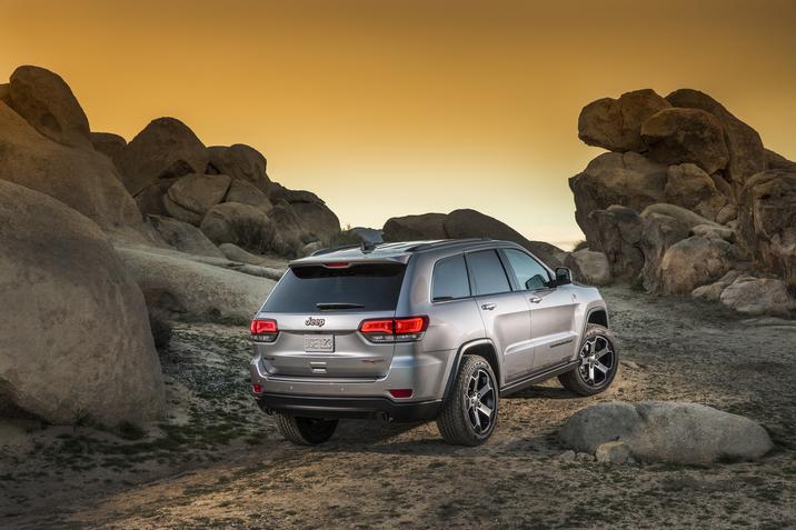 2018 Jeep Grand Cherokee Trailhawk Rear Exterior.jpg