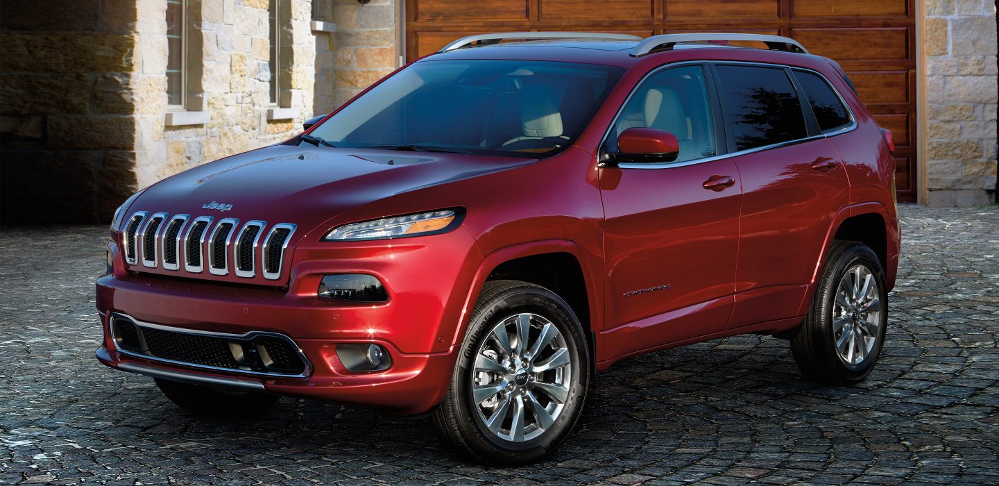 2017 Jeep Cherokee Front Exterior Red 2017 Jeep Cherokee Front Exterior Red