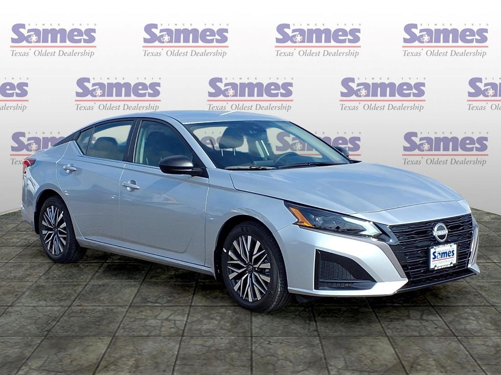 New 2026 Nissan Altima SV
