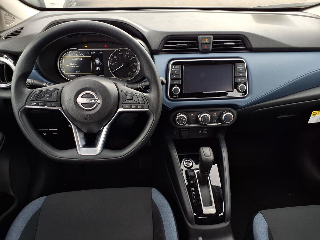 2025 Nissan Versa Sedan SV - Photo 11